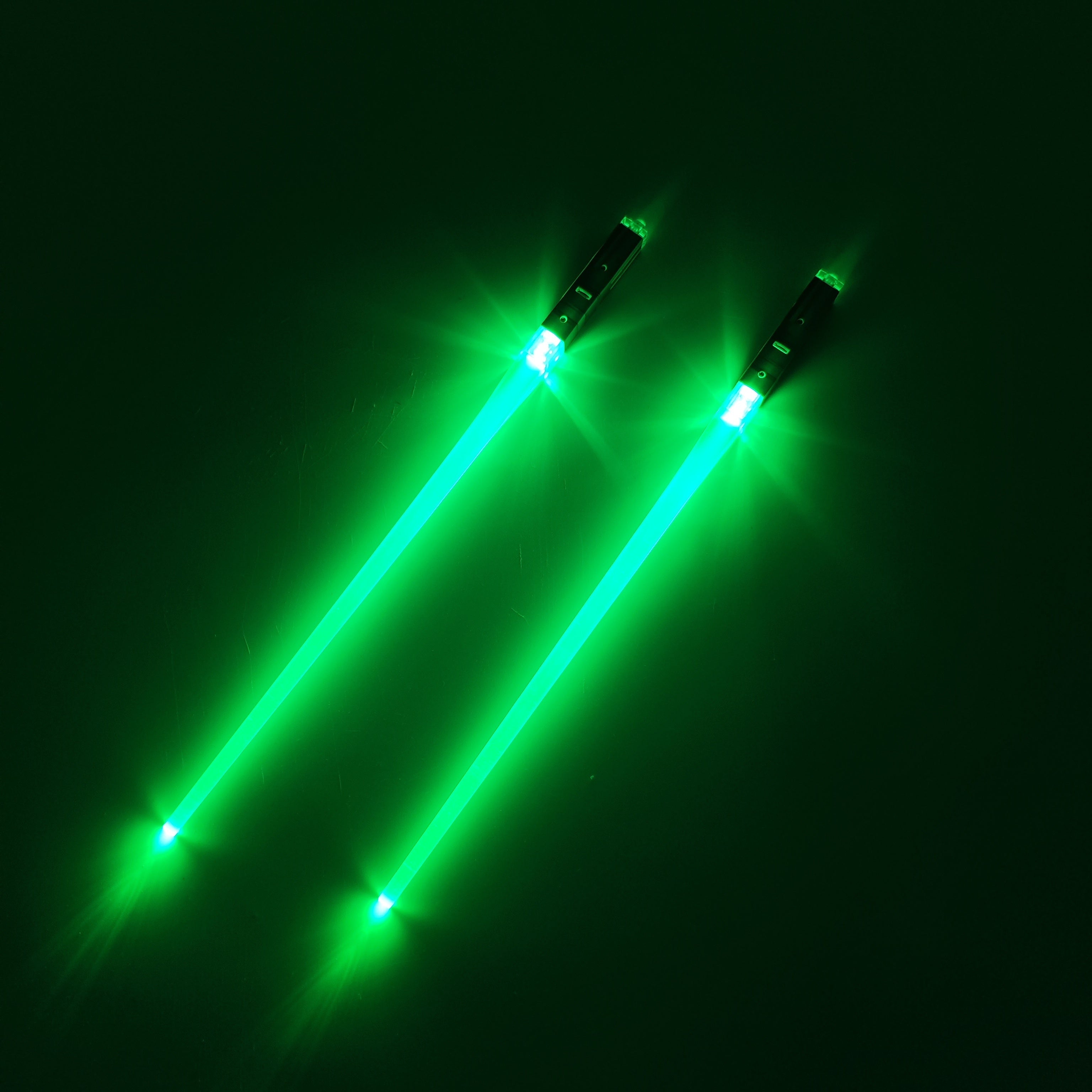 1 Pair Luminous LED Light Up Chopsticks, ABS Material, Polished Flatware Finish, Multi-Color Glow Sticks for Christmas, Halloween, New Year Festivities