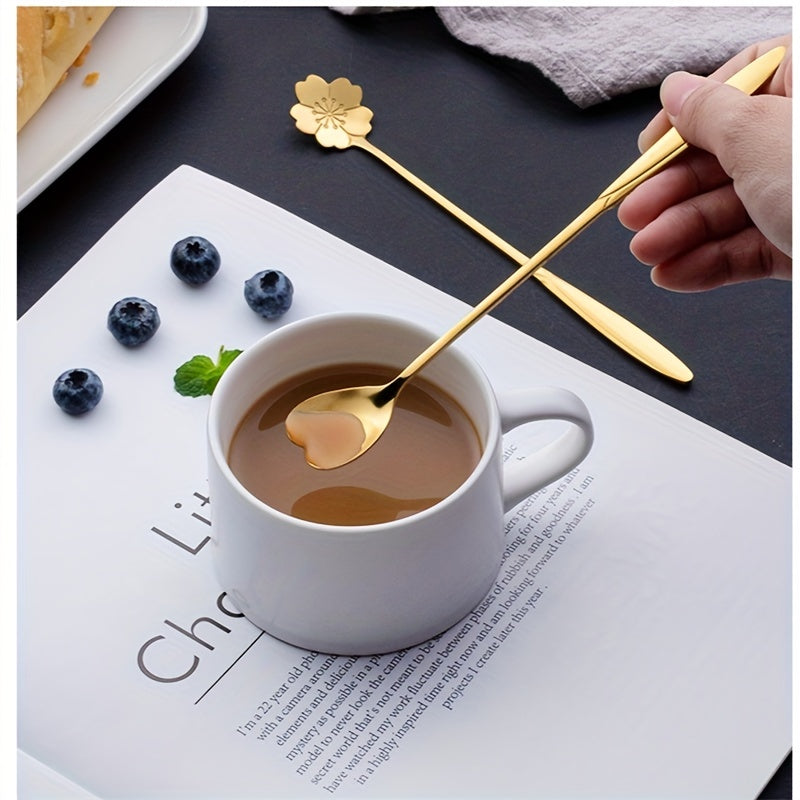 4pcs Flowers Design Gold Spoon Long Handle Dessert Tea Coffee Mixing Spoon Stainless Steel Vintage Teaspoons Drink Tableware